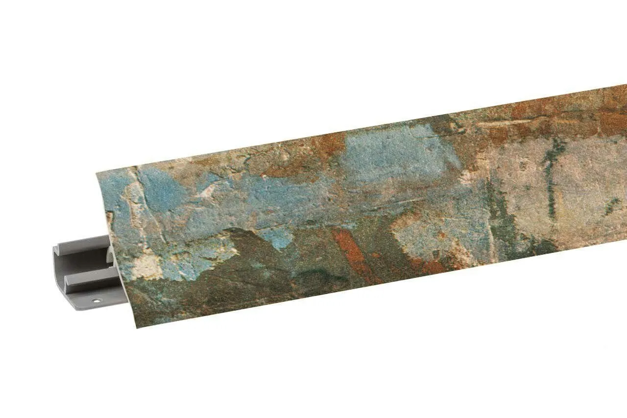 Плинтус (23) Граффити.jpg